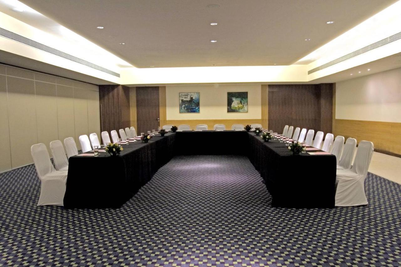 Four Points By Sheraton Navi Mumbai, Vashi Bagian luar foto