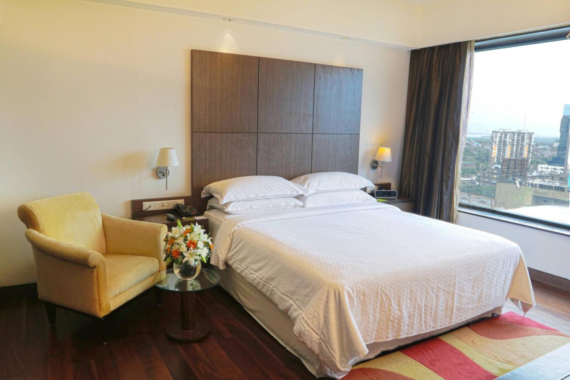 Four Points By Sheraton Navi Mumbai, Vashi Bagian luar foto