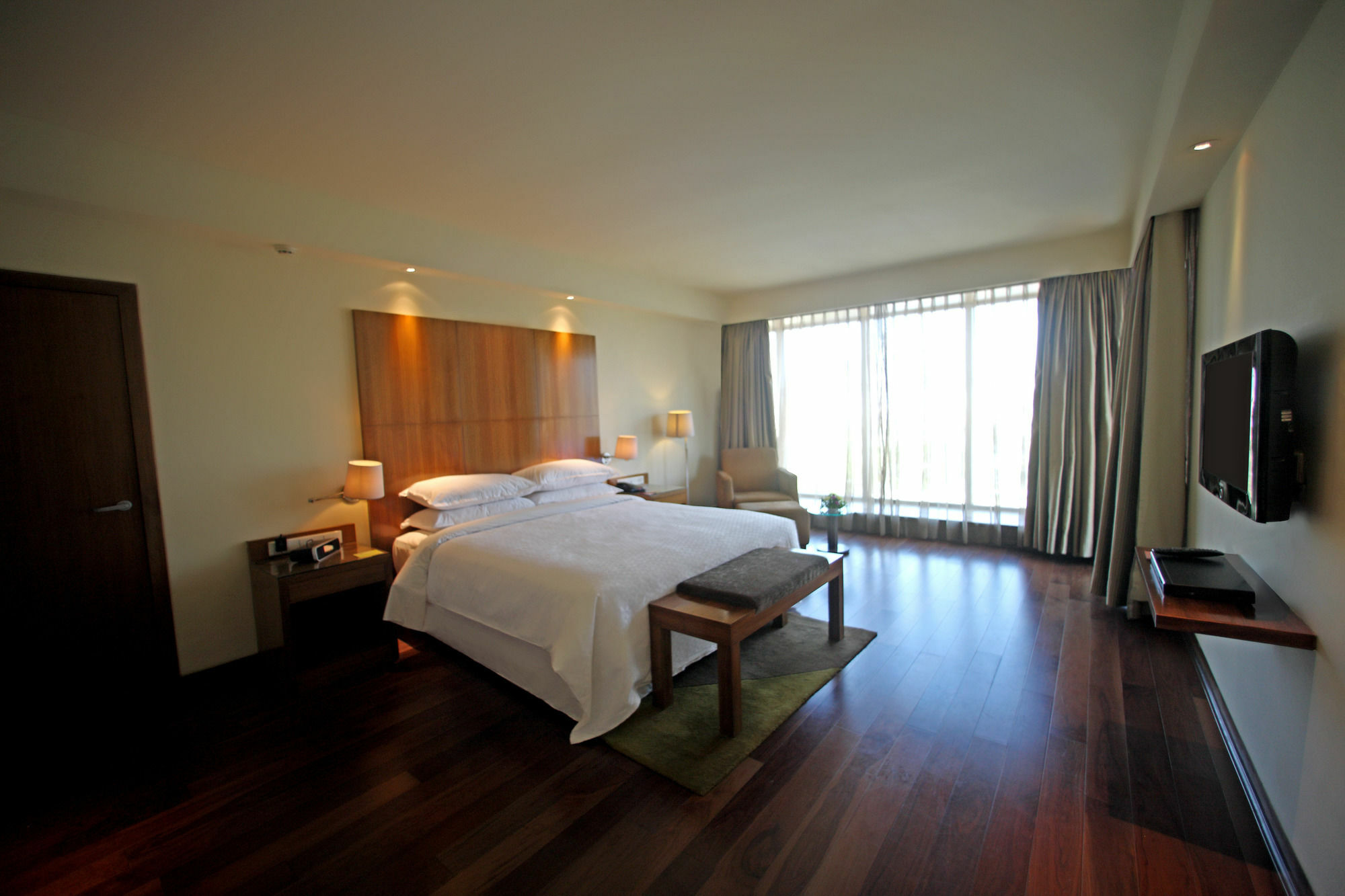 Four Points By Sheraton Navi Mumbai, Vashi Bagian luar foto